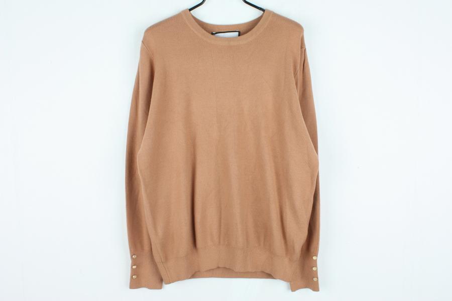 칼 라거펠트 진베이지 어깨포인트 니트(100)