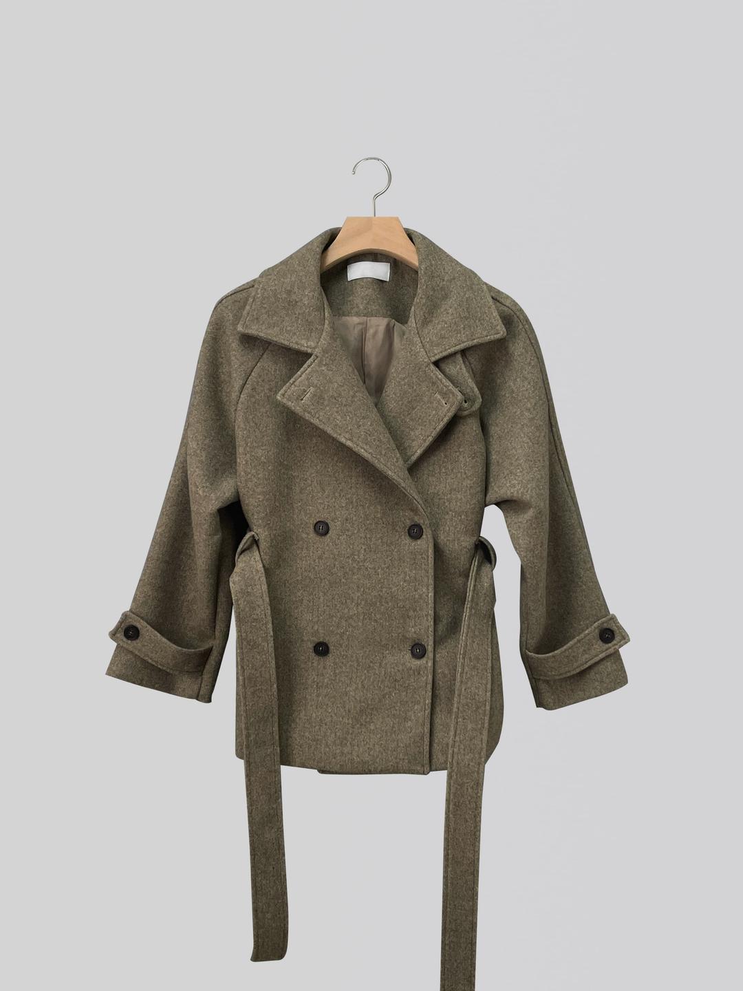 어텀 하이넥벨트코트