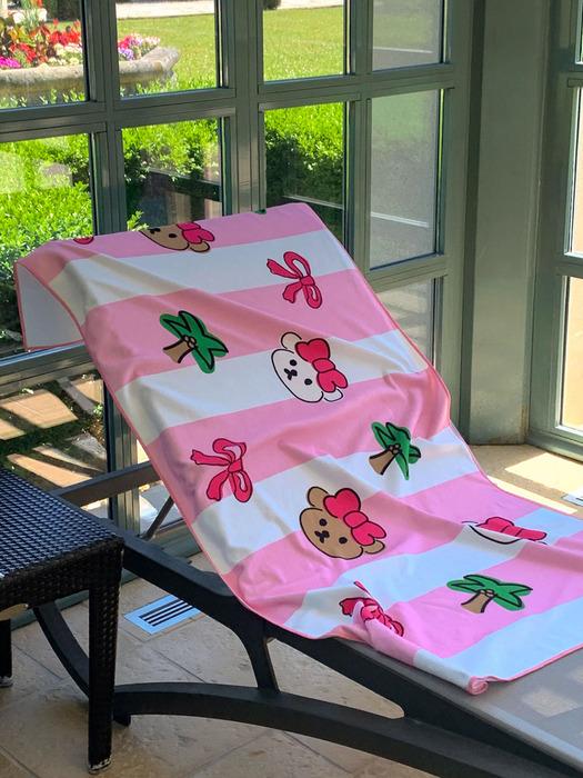 Hawaiian muffin beach towel