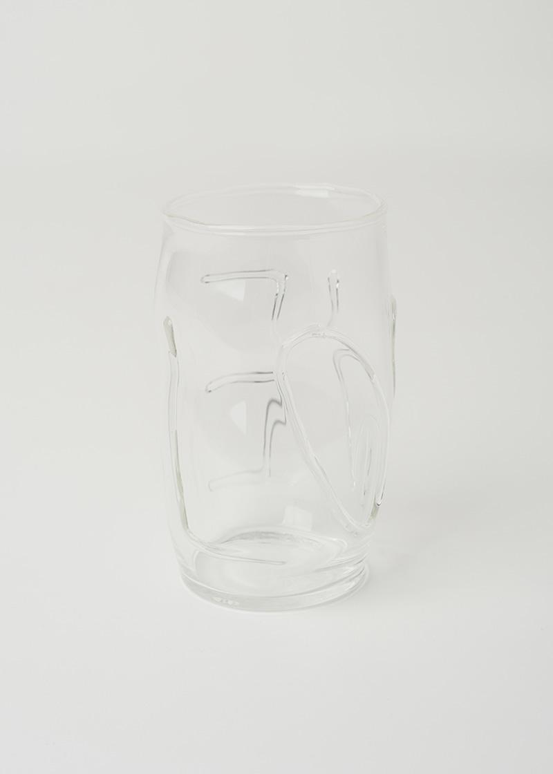 (EXCLUSIVE) GLASS CUP IN LOVE WITH STUDIO CHACHA