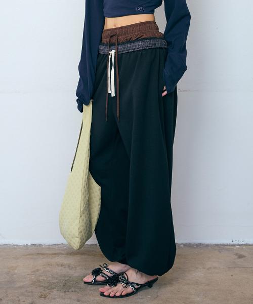 턴업 웨이스트 조거 팬츠_ 블랙