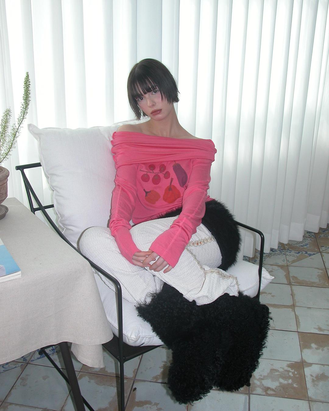 Veggie Turtleneck Hoodie, Pink