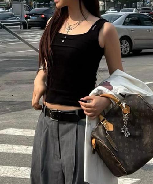 골지 슬리브리스 탑 블랙 AW5XE43910