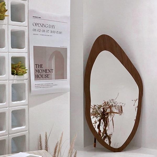 비정형 우드 전신거울