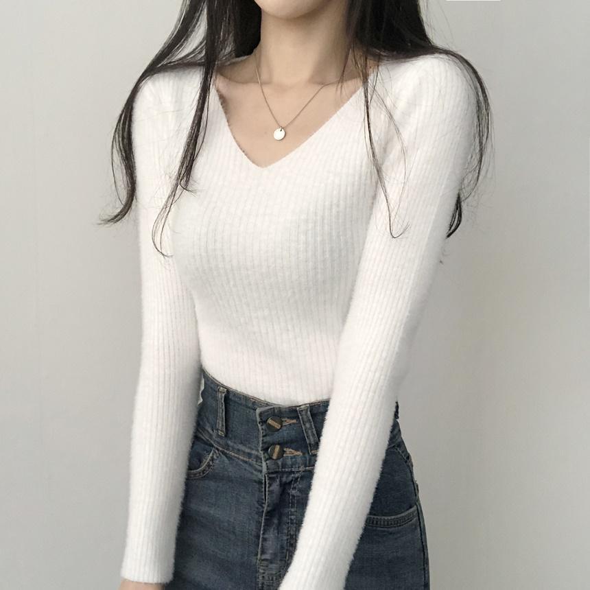 리리의감각 [앙고라느낌] 정말존예핏 날씬해보이는 크롭 기본니트