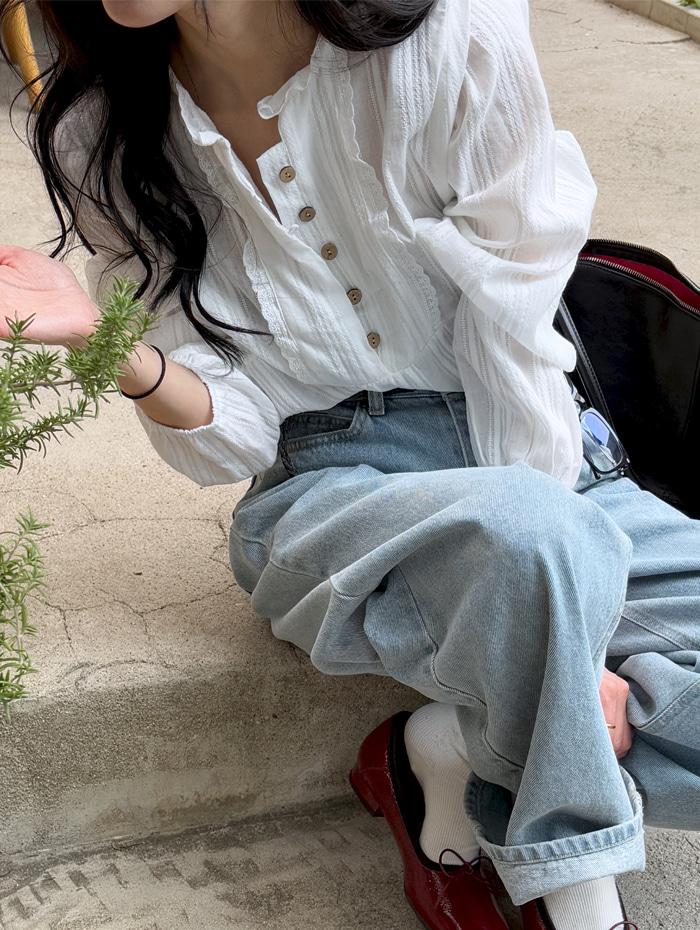 리베르 블라우스