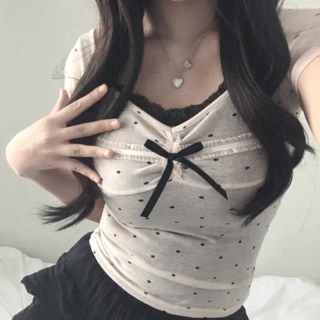 핏보장) 키치 리본 레이스 도트 순백 반팔T