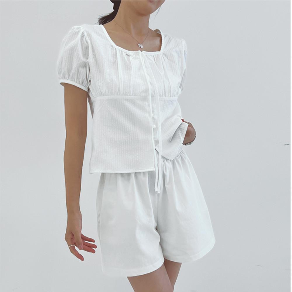 하임 흰색블라우스 퍼프 리본 스트라이프 여름블라우스