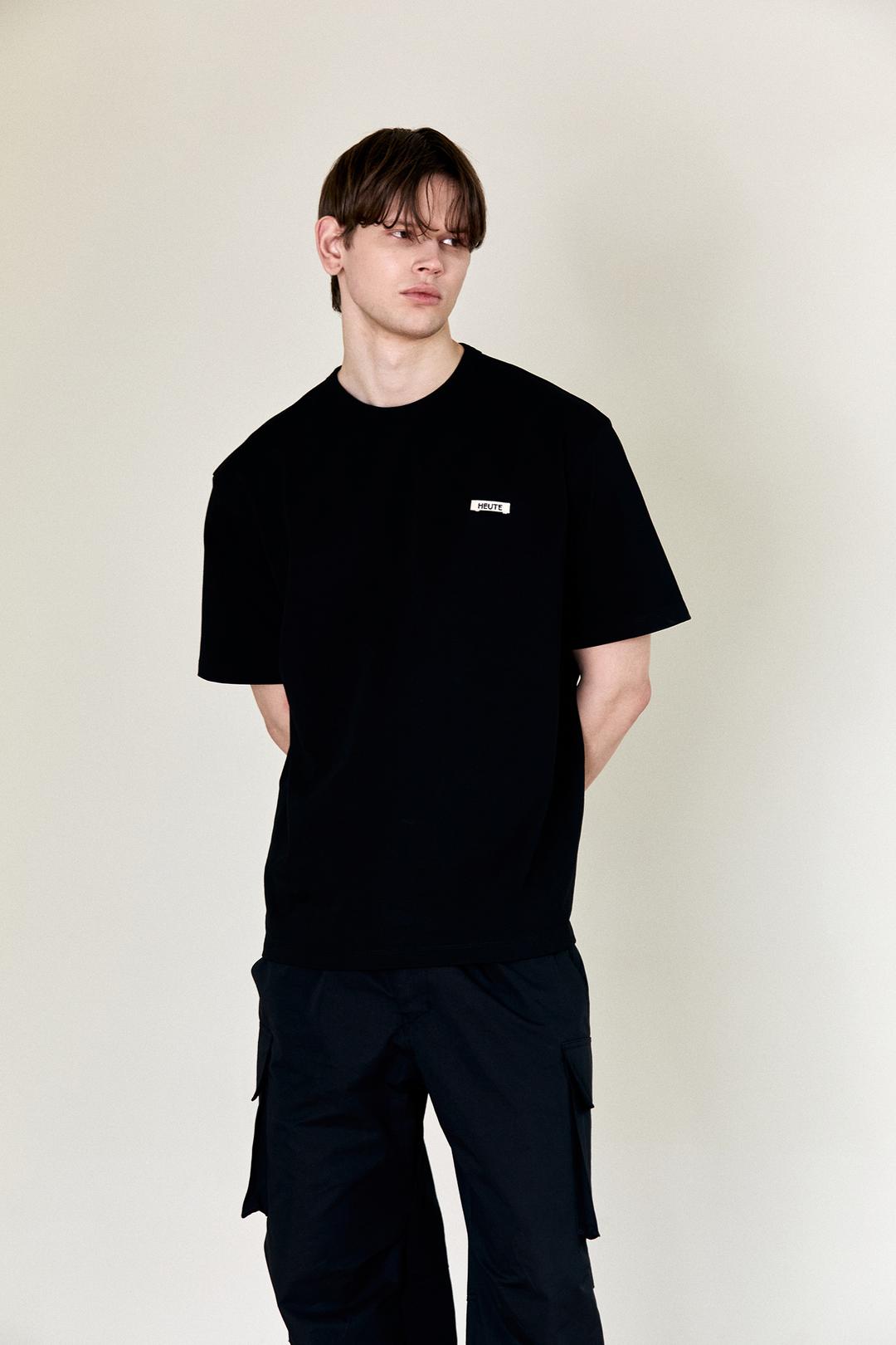 HEUTE T-SHIRTS (BLACK)