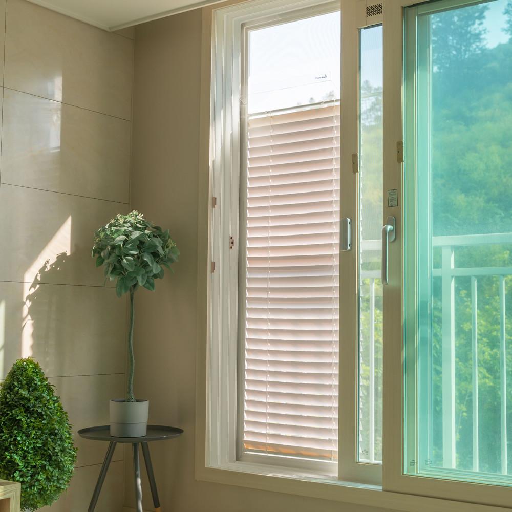 화이트쉴드 빗물차단 사생활보호 블라인드