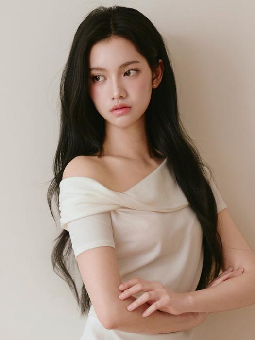 SOFT TWIST ONE-SHOULDER TOP (4COLOR)
