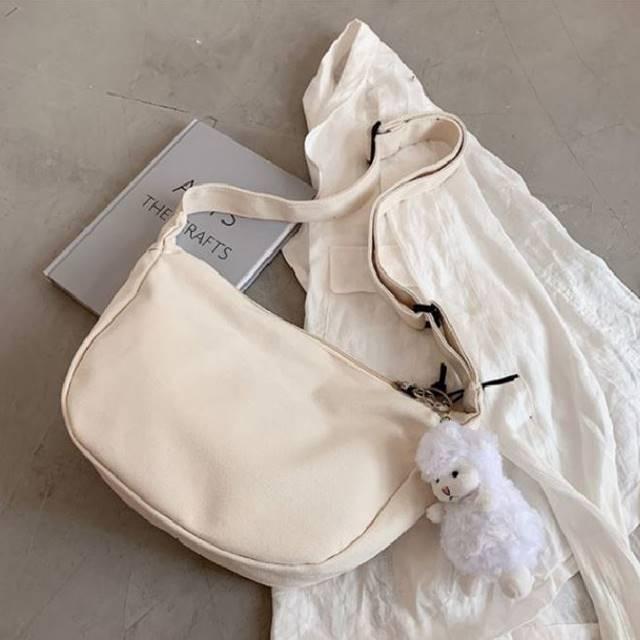 데일리템 수납력 甲 바디크로스 슬링백