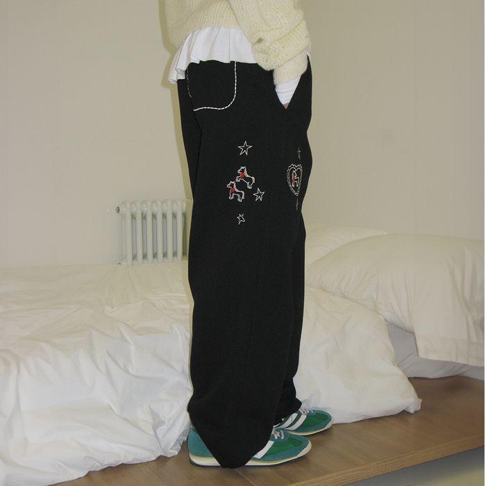 DRAWING PONY STITCH SWEAT JOGGER PANTS BLACK