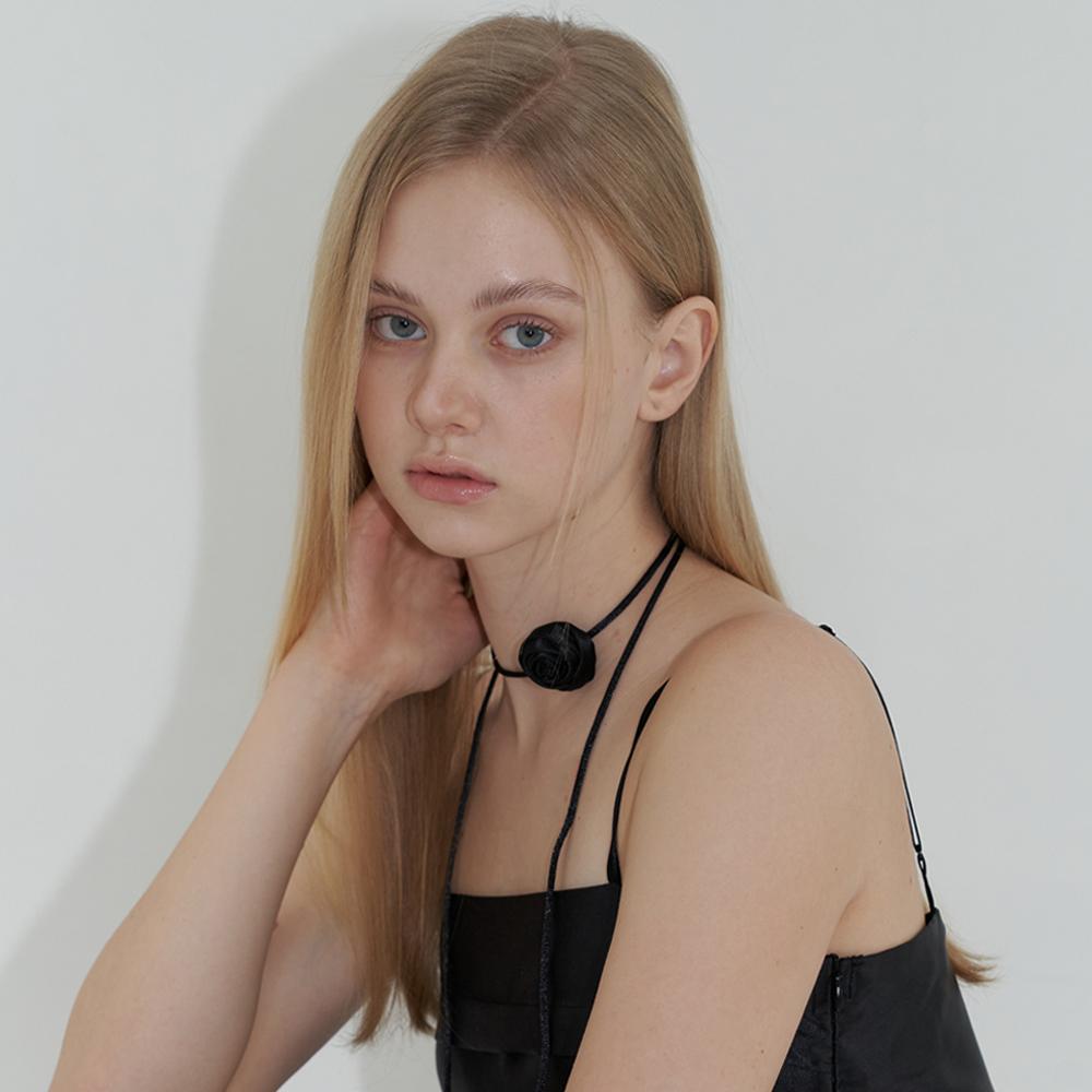 black rose tie choker