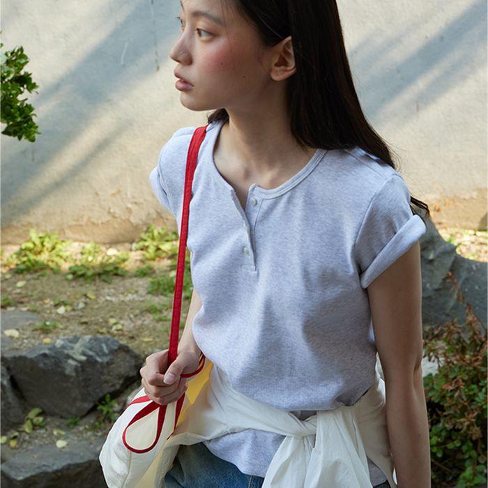 Henley Short Sleeve T-Shirt_LIGHT GREY