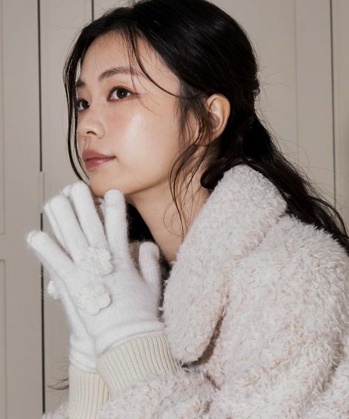 lotsyou_Holiday Flower Knit Gloves White