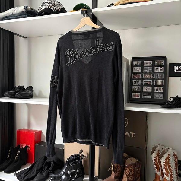 디젤 브이넥 니트 풀오버