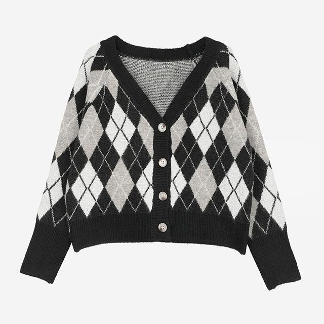 ARGYLE V-NECK CARDIGAN 아가일 브이넥 가디건