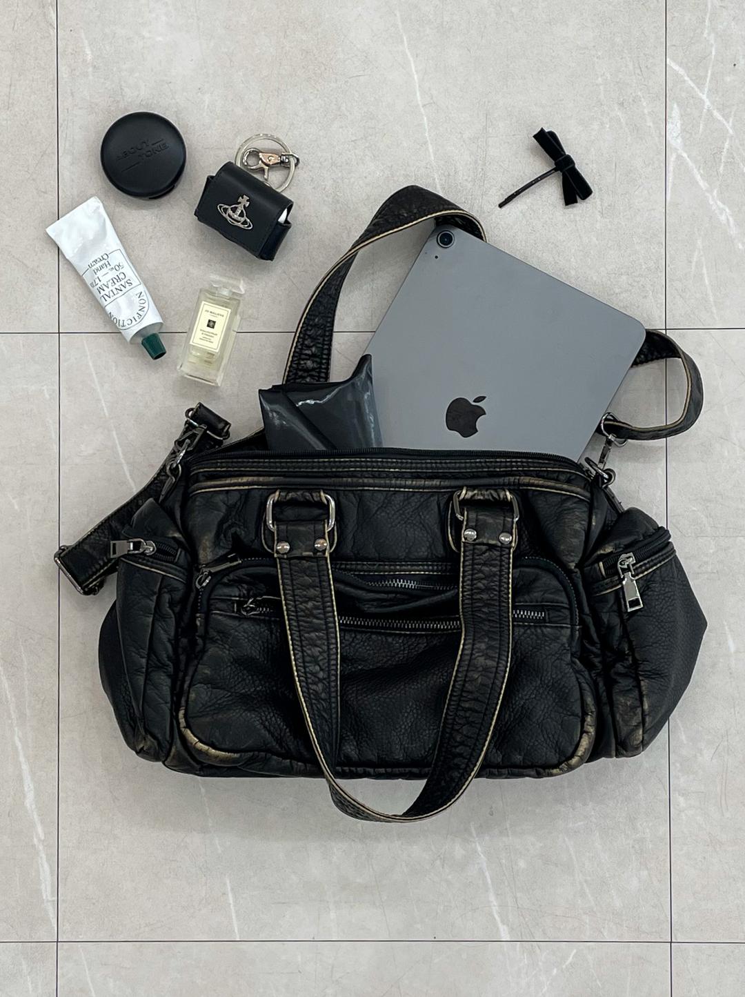 폴인원 [당일발송!/수납력 max:🖤] 벤더 레더 백