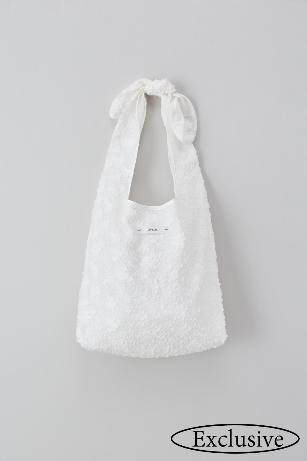 Flower embroidered bag_white