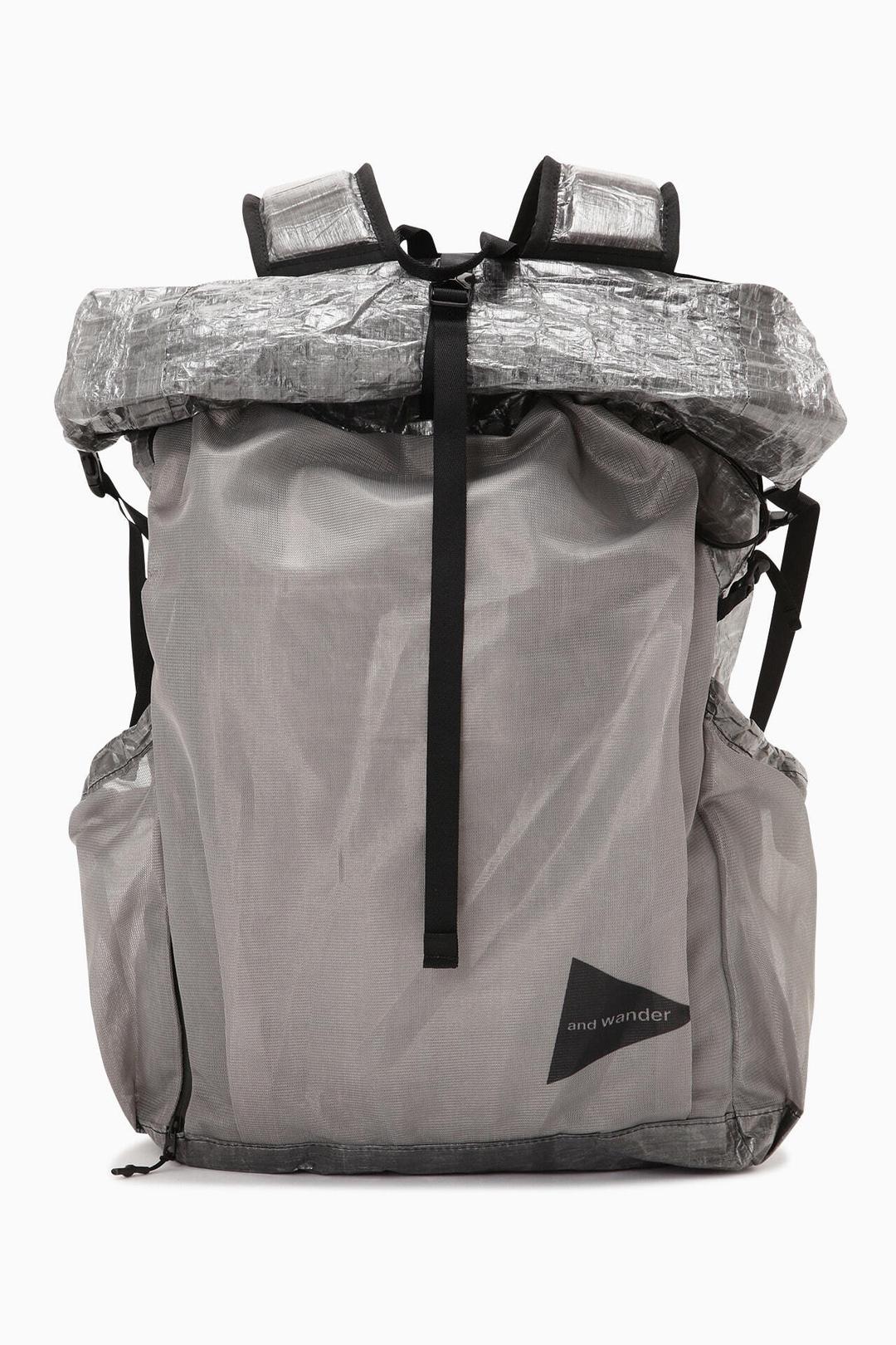 UL backpack with Dyneema®