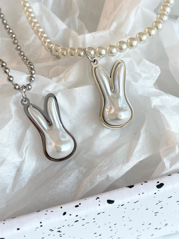 써지컬스틸 키치 토끼 진주 목걸이 (2type)