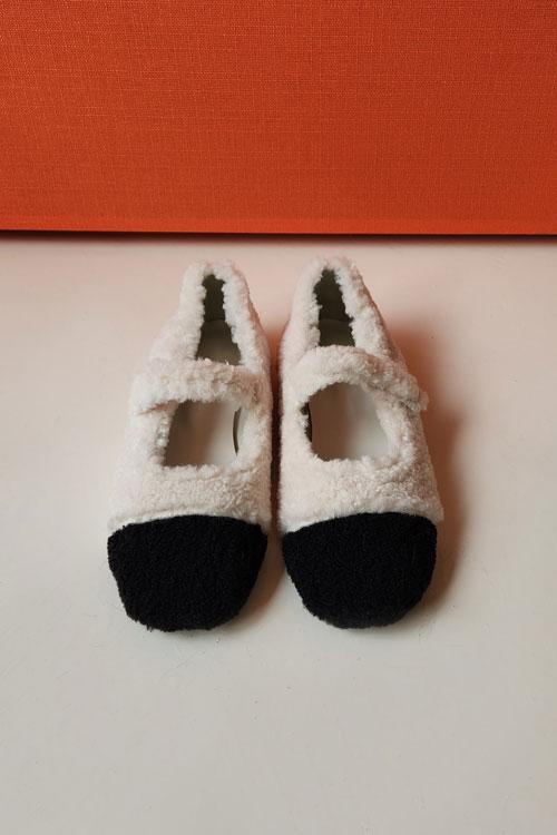 투톤 메리제인 뽀글이 퍼 플랫슈즈 1cm 2컬러