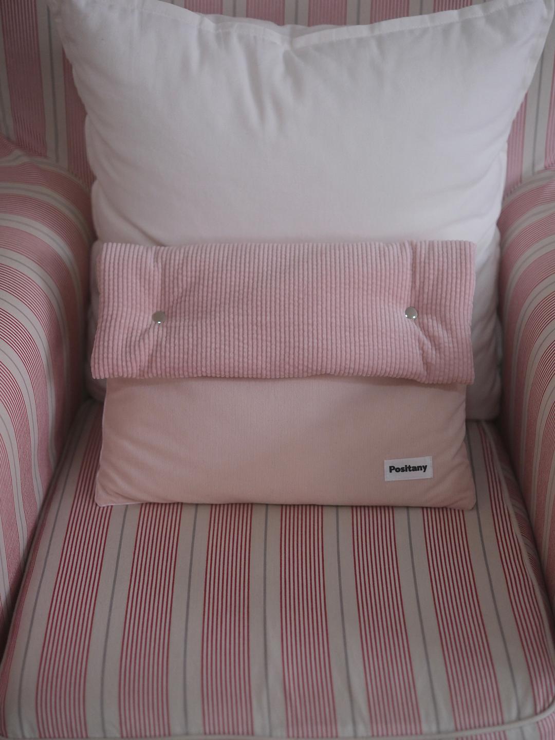Button pouch (pink)
