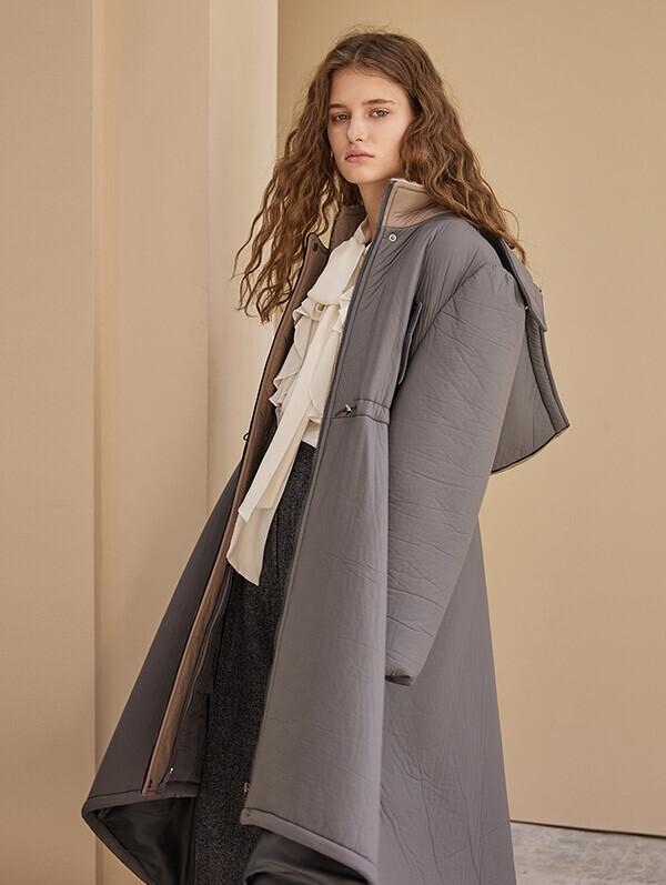 까이에 루즈핏 플레어 언밸런스 롱 패딩 코트 CAHIERS