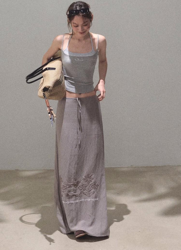 OAKMOO 슬림 A라인 백슬릿 스커트