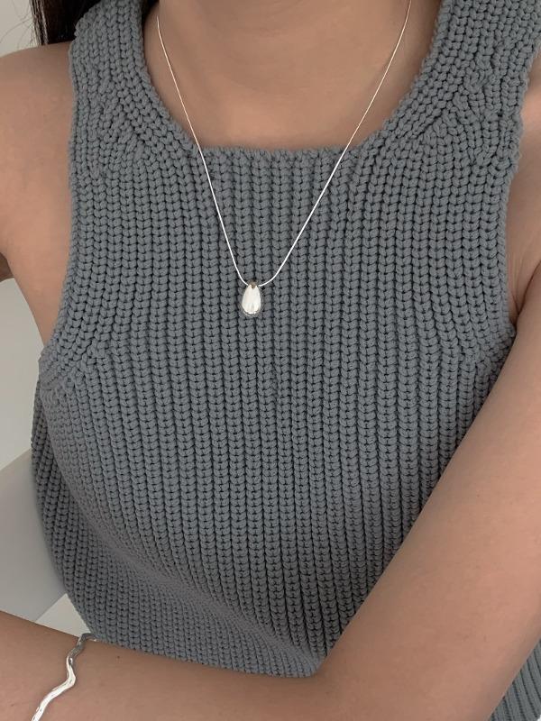(92.5 silver) egg necklace