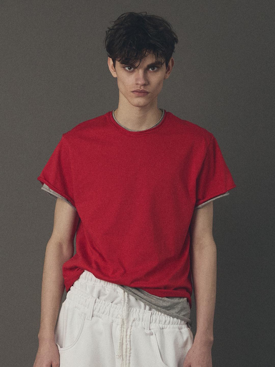 <span style="color:red