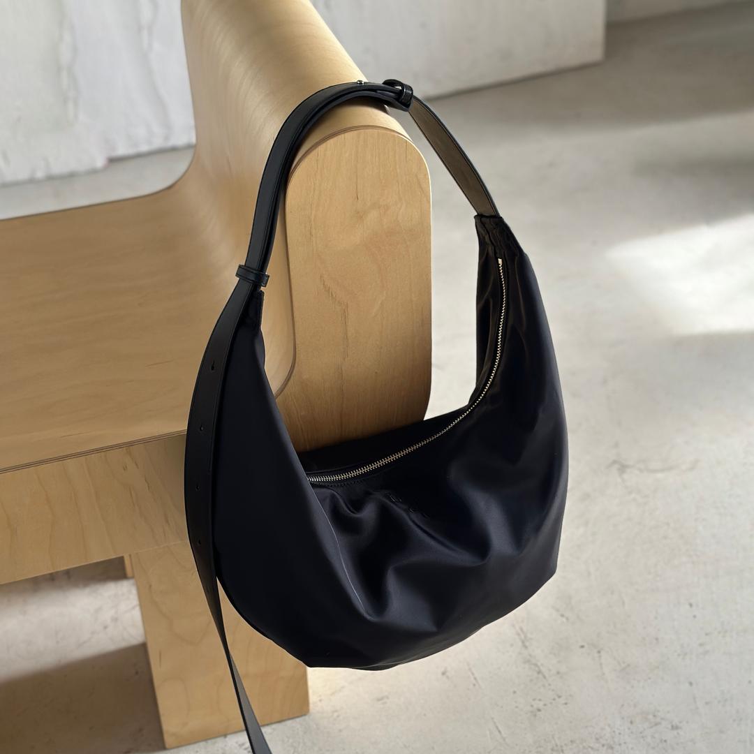 [11/1 예약발송] Becoming Bag _ Black