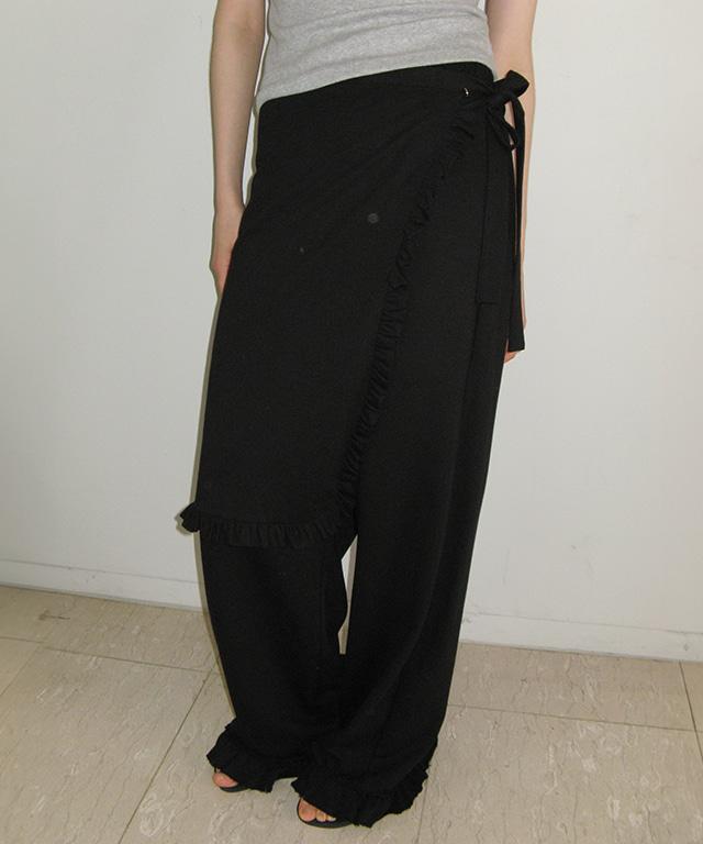 RUFFLE WRAPOVER PANTS BLACK