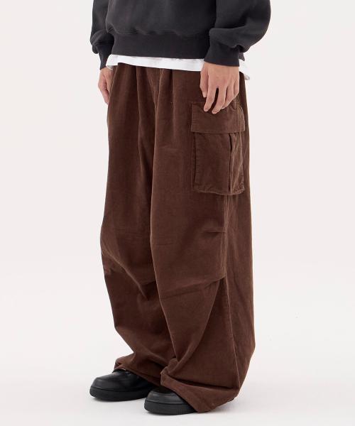 코듀로이 원턱 와이드 밴딩 파라슈트 카고 팬츠_브라운