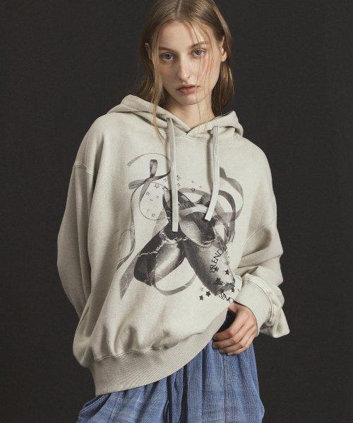 BALLET RIBBON ACID WASH HOODIE STONE GRAY
