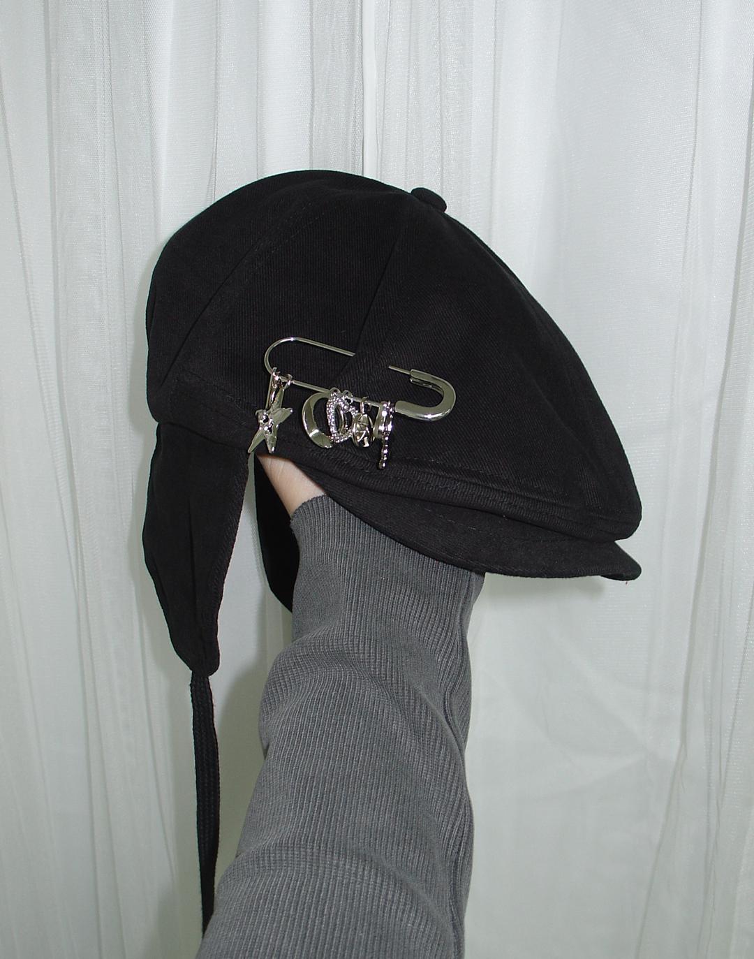 Ear hunting cap