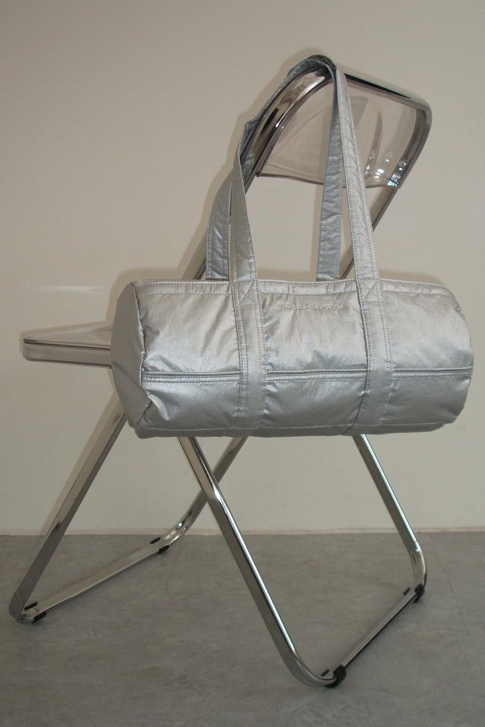 NANA MINI SPORTS BAG - CRINKLE SILVER