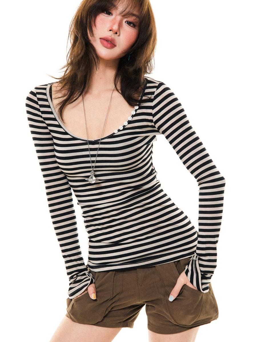 YOUNG STAGE Spicy Stripe Slim Base Top (2color)