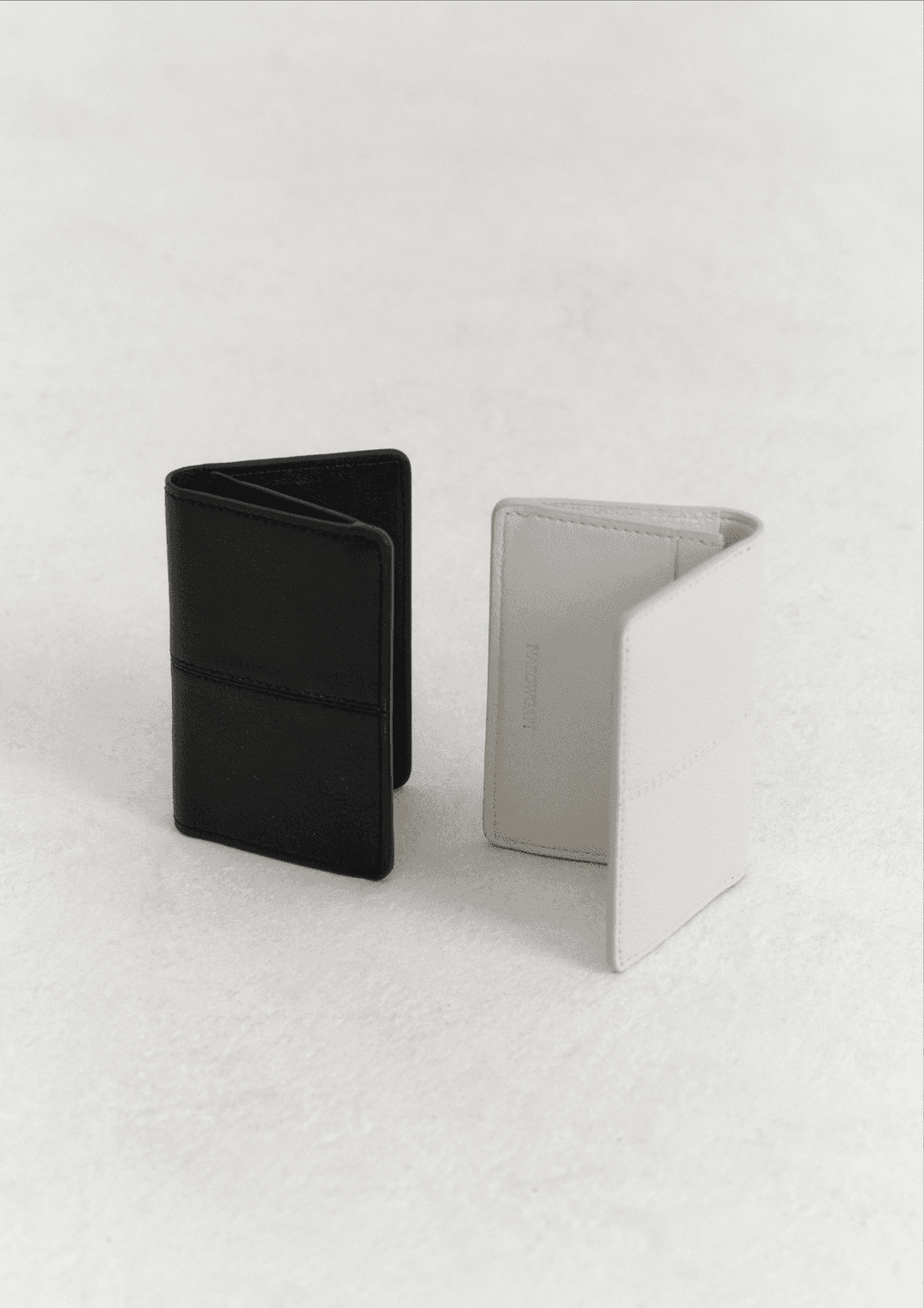 Deepsleep fold / black