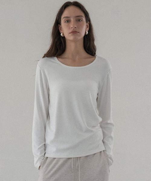 SITP5164 라운드넥 긴팔 티셔츠_Ivory