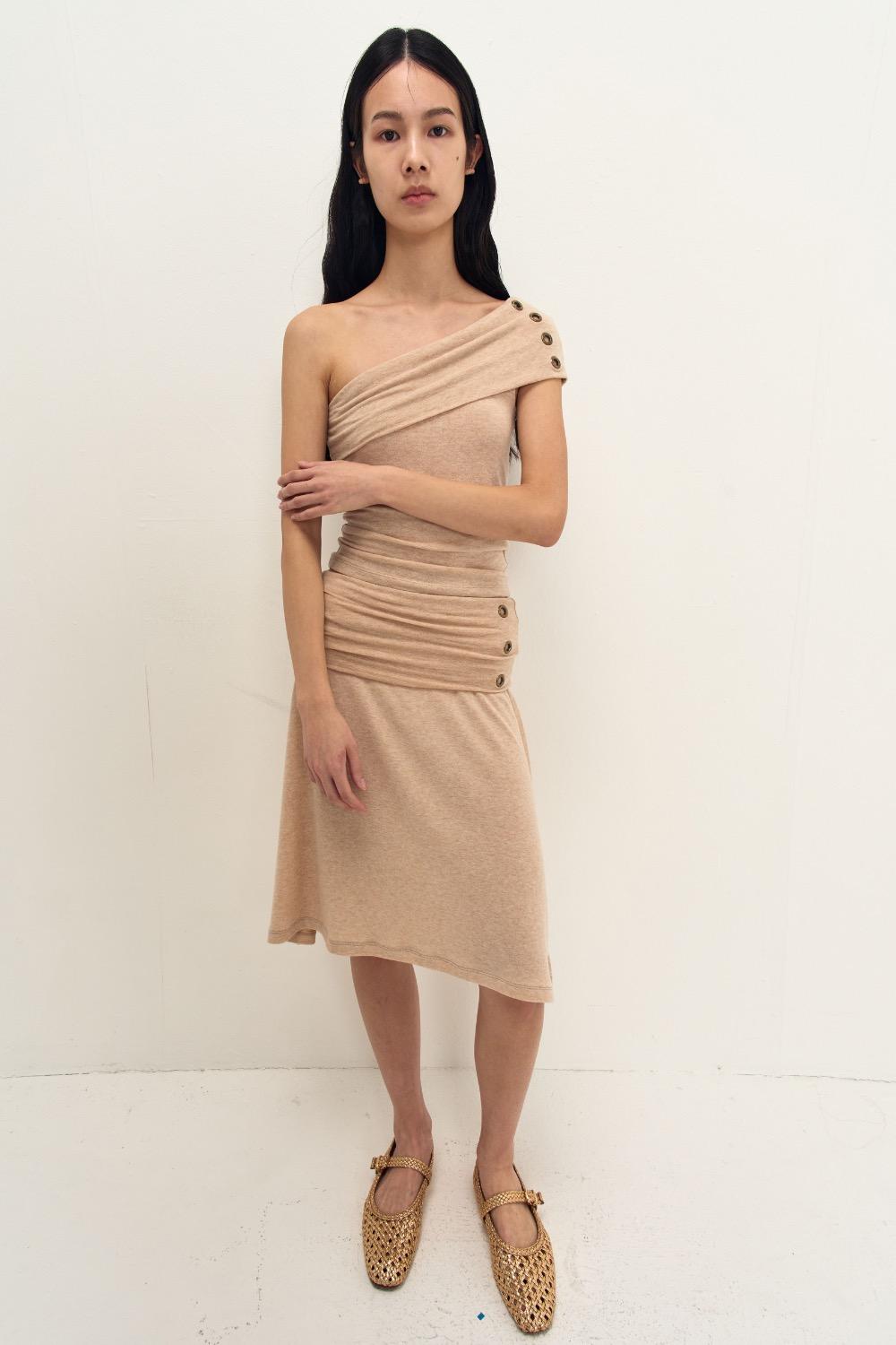 Wrinkled midi skirt (beige)