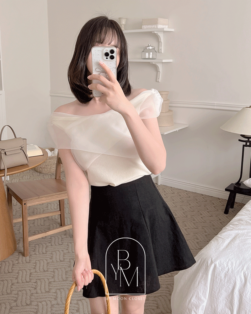 모아 쉬폰 브이 크롭 블라우스 -3color