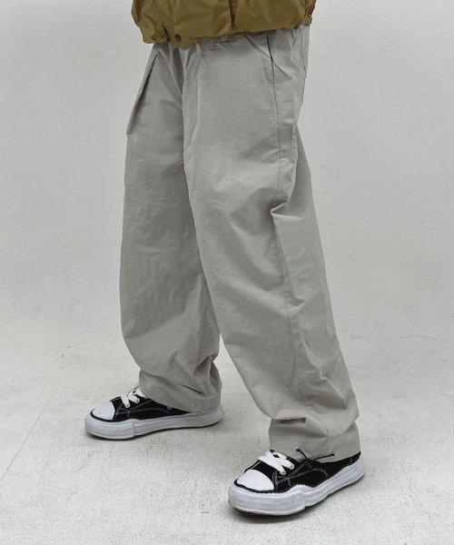 나일론 와이드 벌룬팬츠 (크림)