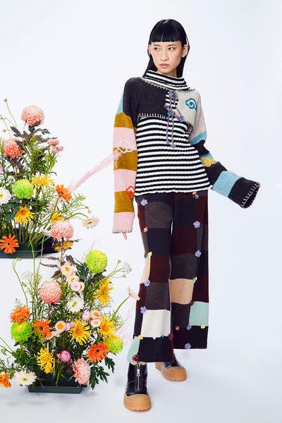 Chryssy Shrug in Choco/Almond Boucle