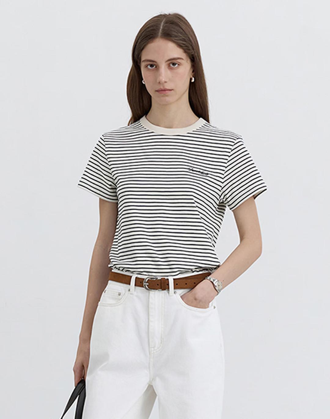 ESSENTIAL STRIPE LOGO T-SHIRT CREAM NAVY STRIPE_UDTS5B232CR