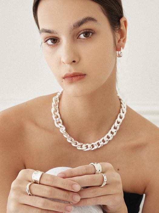 23 White bold chain Neckalce-silver