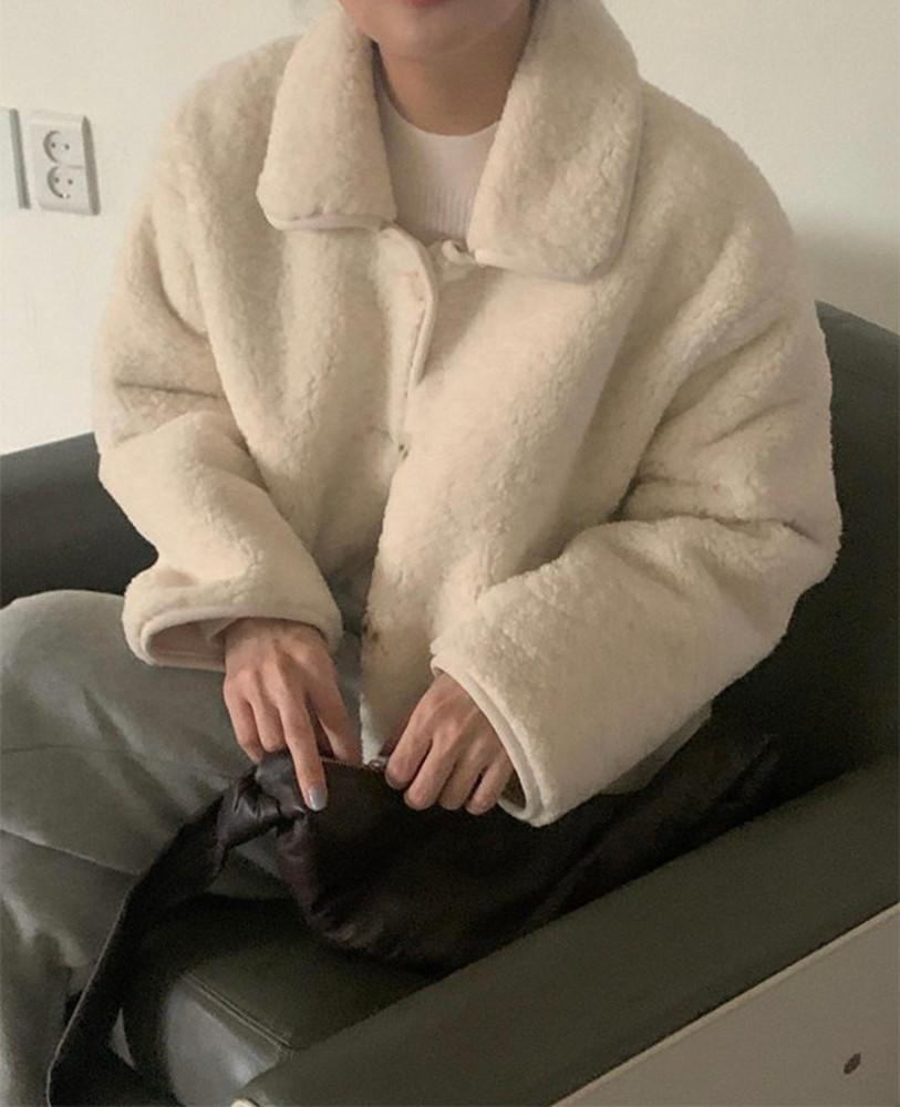 [아이보리 당일배송] comehere 컴히얼 제이든 무스탕 자켓