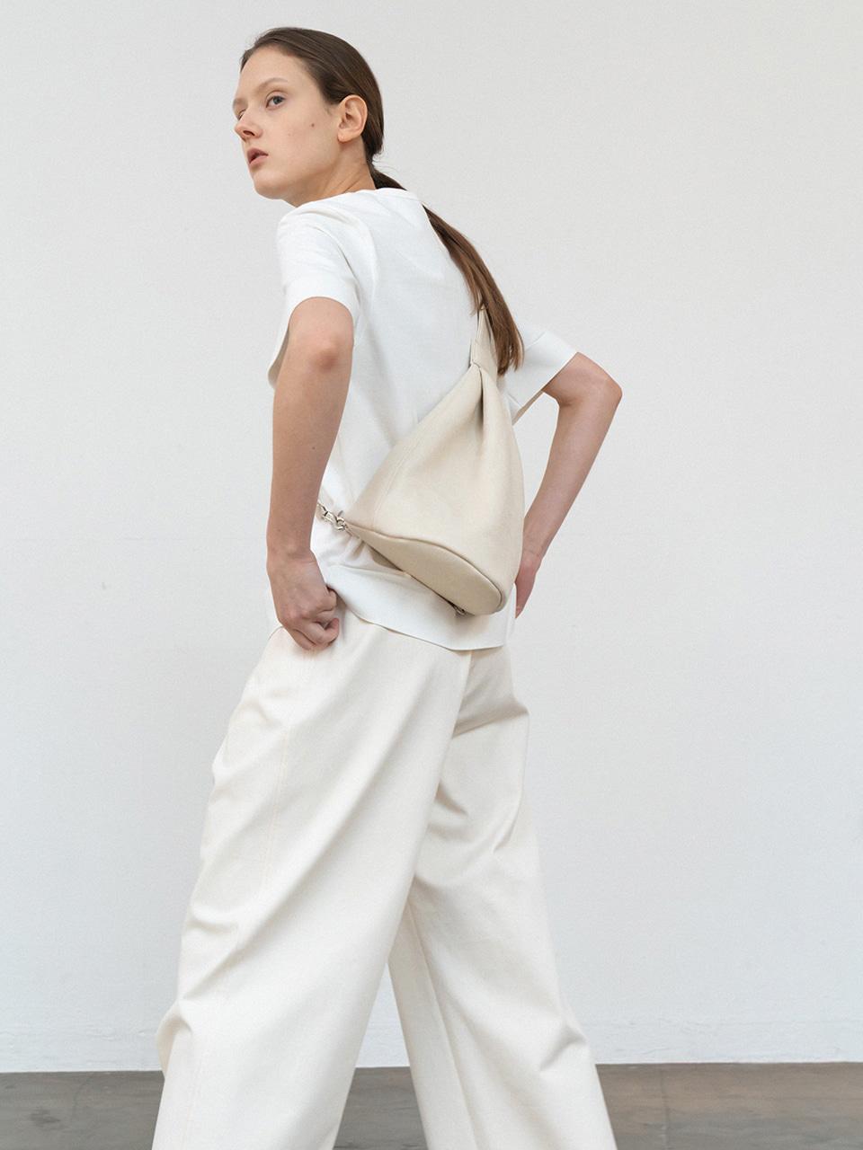 le sling bag (cream)