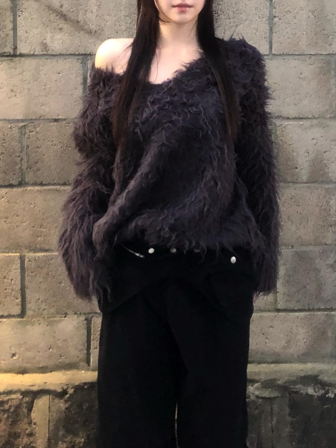 Veloa Long Hair V-Neck Knit (3 color)